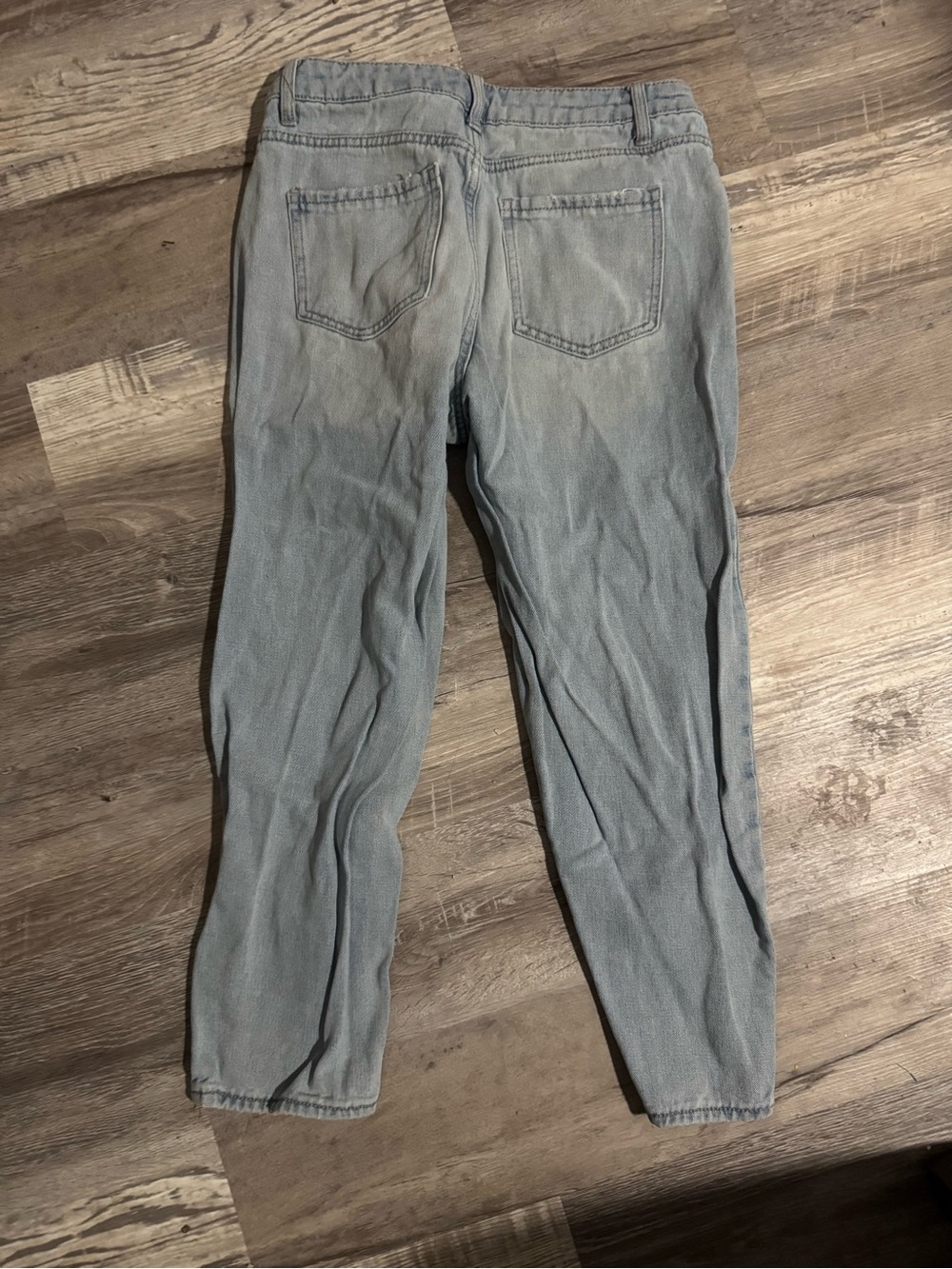 Light Blue Washed Jeans - Picture 3 of 3